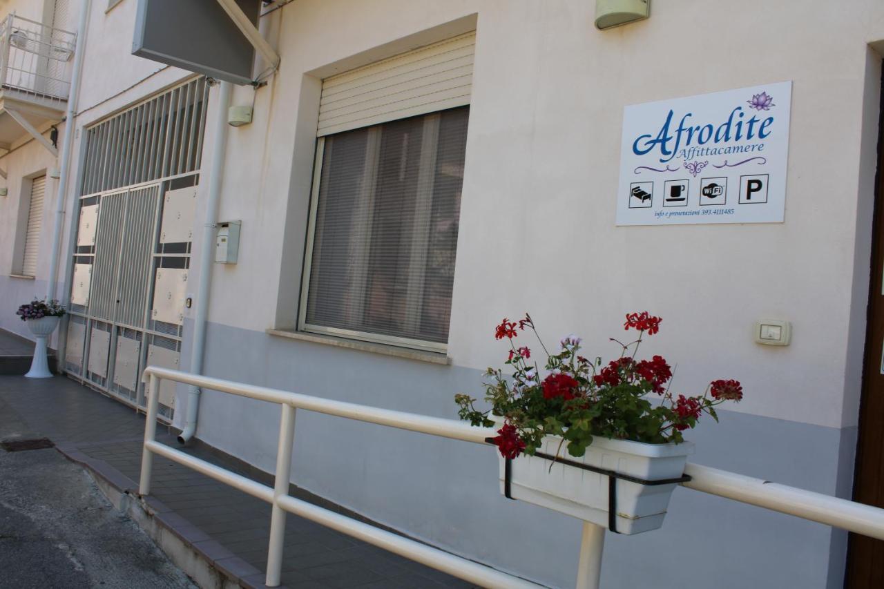 斯卡莱阿 Afrodite酒店 外观 照片